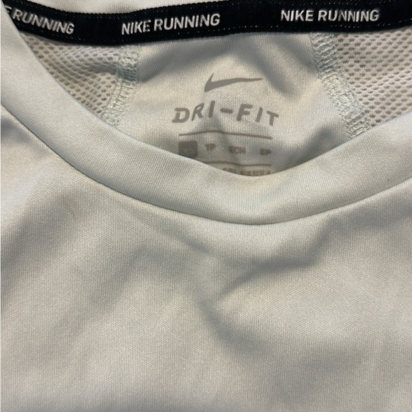 Nike Light Gray Dri-FIT Athletic Top - Picture 1 of 2